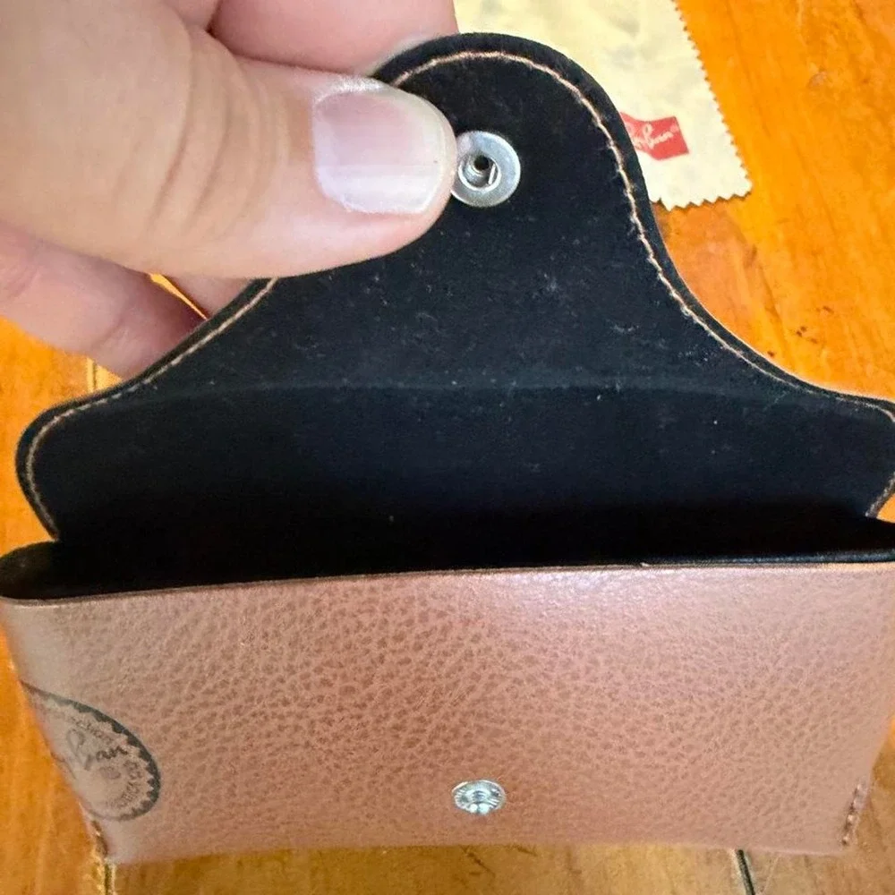 Lot of 2 Ray-Ban Sunglasses Snap Case in Black and Brown w/ Cloth